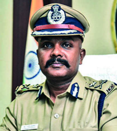 Police to create database of members of Muslim outfits
