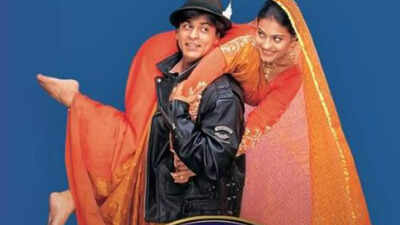 Shah Rukh Khan's 57th birthday celebrated with screening of 'Dilwale Dulhania Le Jaayenge' in cinemas
