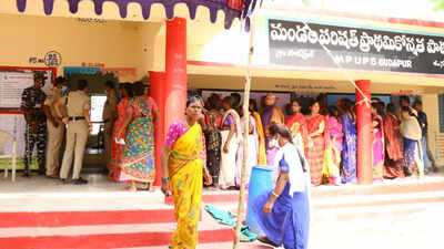Munugode polling under way, huge voter turnout likely