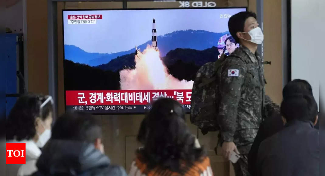 L’ICBM nord-coréen a peut-être échoué en vol, selon des responsables;  les alliés prolongent les exercices majeurs