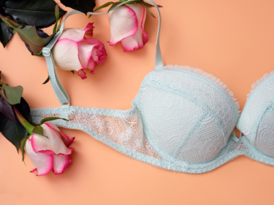 5 reasons why wearing a padded bra is bad for your health