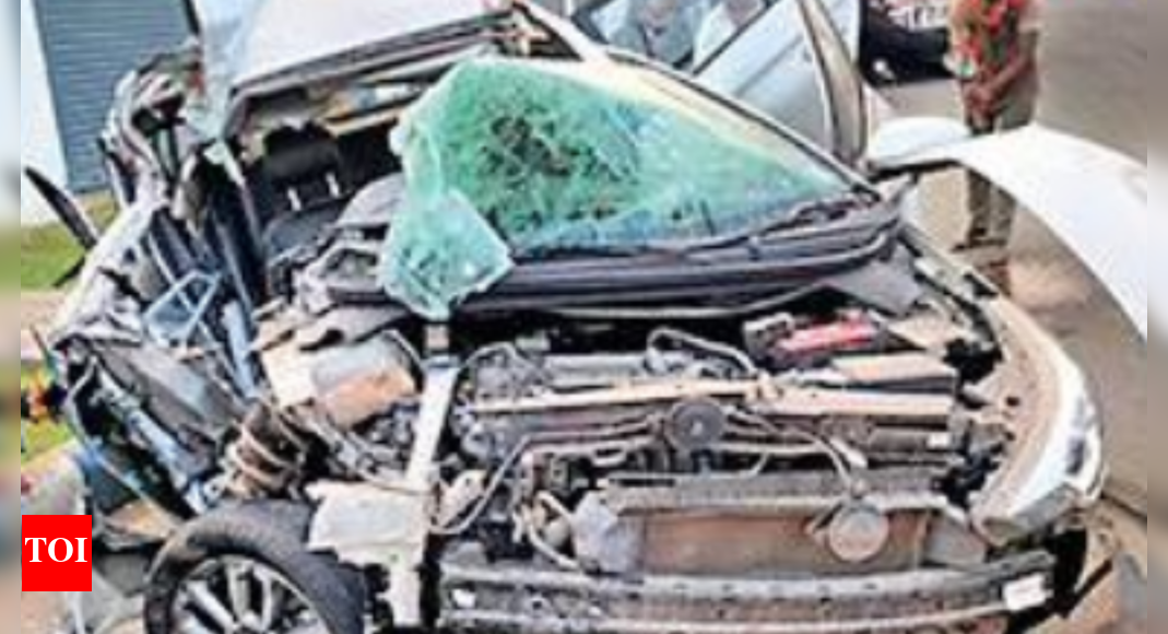 Kolkata: Student dies in accident near Eco Park | Kolkata News - Times ...