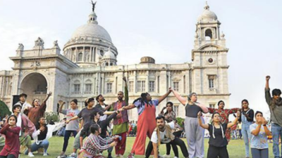 Kolkata: Inclusivity message from US theatre group