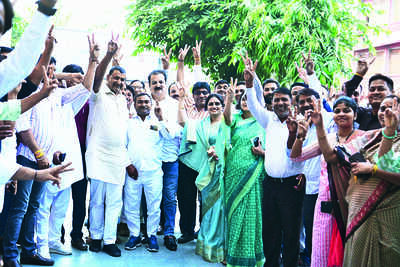 JMC-G bypolls: Mayor aspirants of Cong, BJP to file papers today