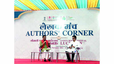 Author narrates the forgotten tale of warriors from Awadh