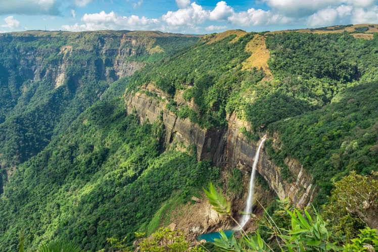 Nohkalikai Falls, Cherrapunji