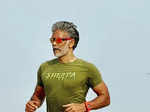 Time and again, he has set some unbelievable standards of fitness, especially with his runs by the beach.