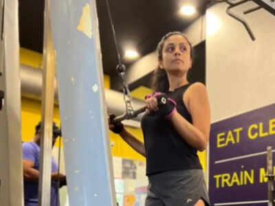 Manasi Parekh Gohil gives major fitness goals with her latest picture
