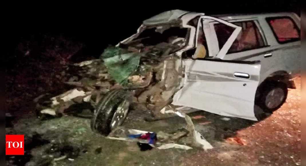 Betul: Madhya Pradesh: 11 Die As SUV Collides Head-on With Bus In Betul ...