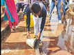 
Patna University staff on mass CL, students clean Ganga ghats
