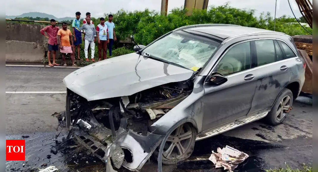 Cyrus Mistry car crash: Dr Anahita Pandole booked for rash driving, overspeeding