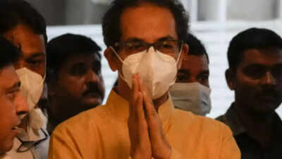 22 Congress MLAs will go with BJP, claims Uddhav man