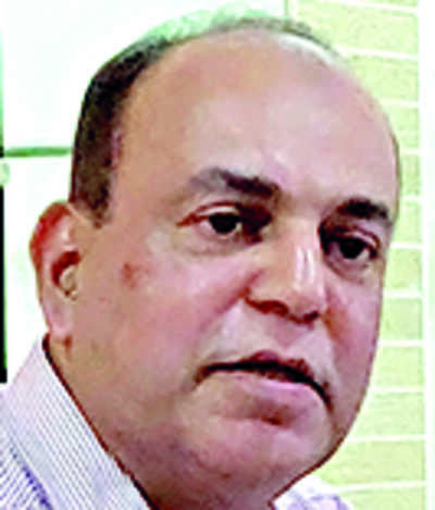 Government puppet of contractors, alleges JD(S) MLC Farooq