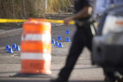 At least 9 people wounded in shooting at Philadelphia