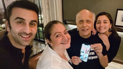 Mahesh Bhatt awestruck by the arrival of Alia Bhatt and Ranbir Kapoor's baby girl; says, 'This is a sacred moment for me' - Exclusive