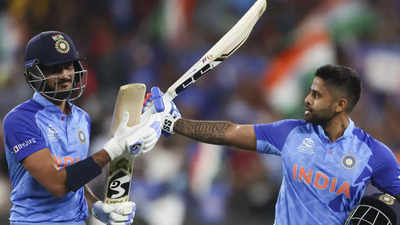 T20 World Cup: Suryakumar Yadav blitzkrieg takes India to 186/5 against Zimbabwe