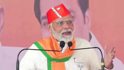 Those spreading hatred, defaming Gujarat will be swept out of state in assembly polls: PM Modi