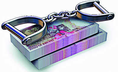 Fake notes, cheques seized; one arrested