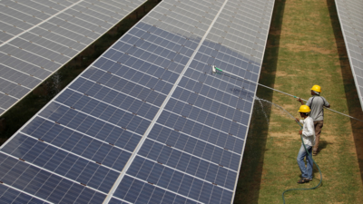 India needs $300 bn investment to meet 500 GW green capacity target by ...