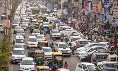 Ban on BS III petrol, BS IV diesel vehicles to continue till Nov 13: Delhi govt