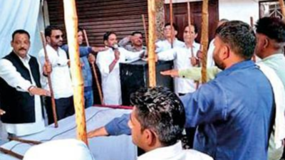 Uttar Pradesh: Backward castes members do lath puja against 'exploitation'