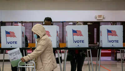 Midterm election results expected to cripple Biden, turbocharge Trump for another White House bid