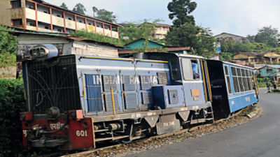 West Bengal: Book your seat for toy train night rides during Ghoom Festival