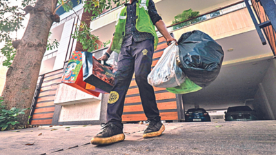 6 drivers fined Rs 20,000 each for collecting mixed waste in Gurugram