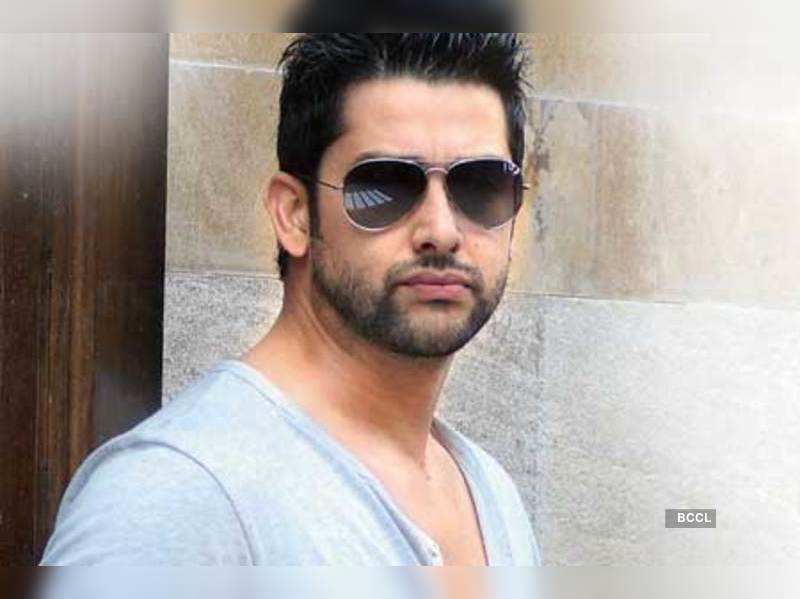 I am very much single: Aftab Shivdasani | Hindi Movie News - Times of India