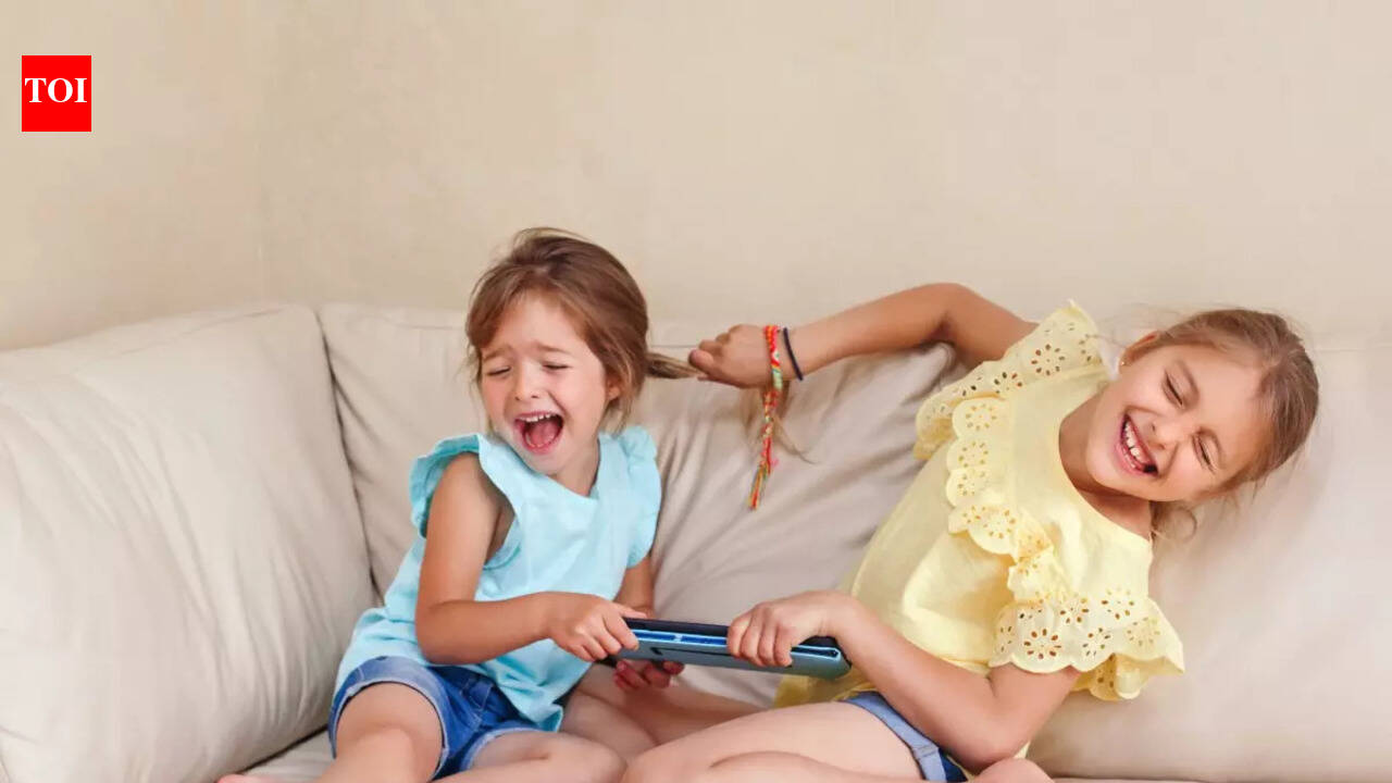 Here’s how parents should manage screen time conflicts
