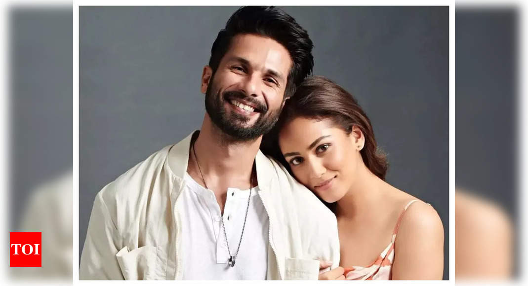 Mira Rajput plays a piano cover of ‘Tujhe Kitna Chahne Lage’ song from ‘Kabir Singh’; Shahid Kapoor’s reaction in the end is simply unmissable! – WATCH – Times of India