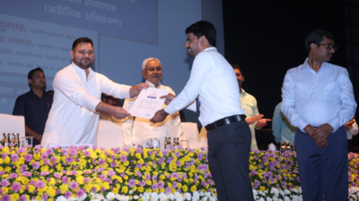 Tejashwi Yadav seeks special status for Bihar as birthday gift from BJP
