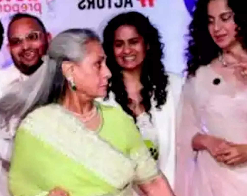 
AWKWARD! Jaya Bachchan ignores Kangana Ranaut at an event; netizens react as the video goes viral
