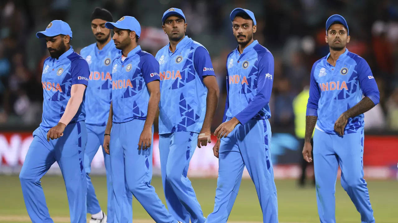 India vs England live score over 2nd Semi-Final T20 11 15 updates