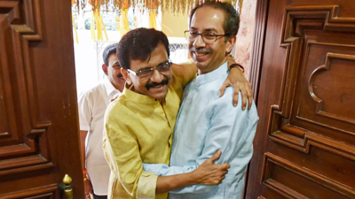 Maharashtra: Sanjay Raut visits Matoshree, Shiv Sena chief Uddhav Thackeray calls him 'best friend'