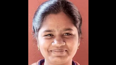 Tamil Nadu: Girl from Irula tribal community bags medical seat in govt college