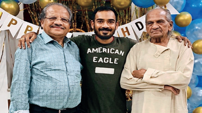 3 generations of this family made Kempegowda statue in Bengaluru