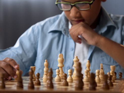 9 Benefits Of Playing Chess For Kids - Kaabil Kids