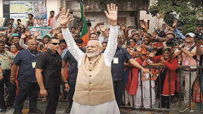 Bengaluru: Vande Bharat’s track journey starts on joyful note; many aboard hail new ride