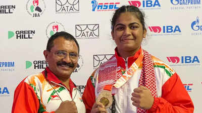 Nagpur's Alfiya Pathan 1st Maharashtra woman boxer to win Asian Championships gold