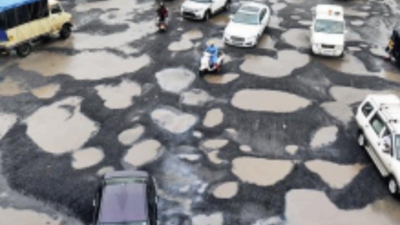 Maharashtra: Panvel civic body expedites fixing of potholes after locals complain