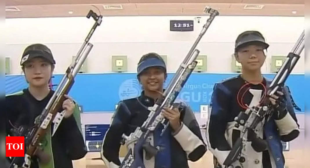 Mehuli, Tilottoma bag gold medals in Asian Airgun Championships