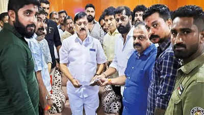 Karnataka: VHP delegation seeks probe into Kasaragod doctor's death