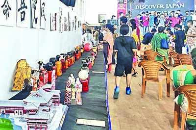 Fest features Japanese artefacts
