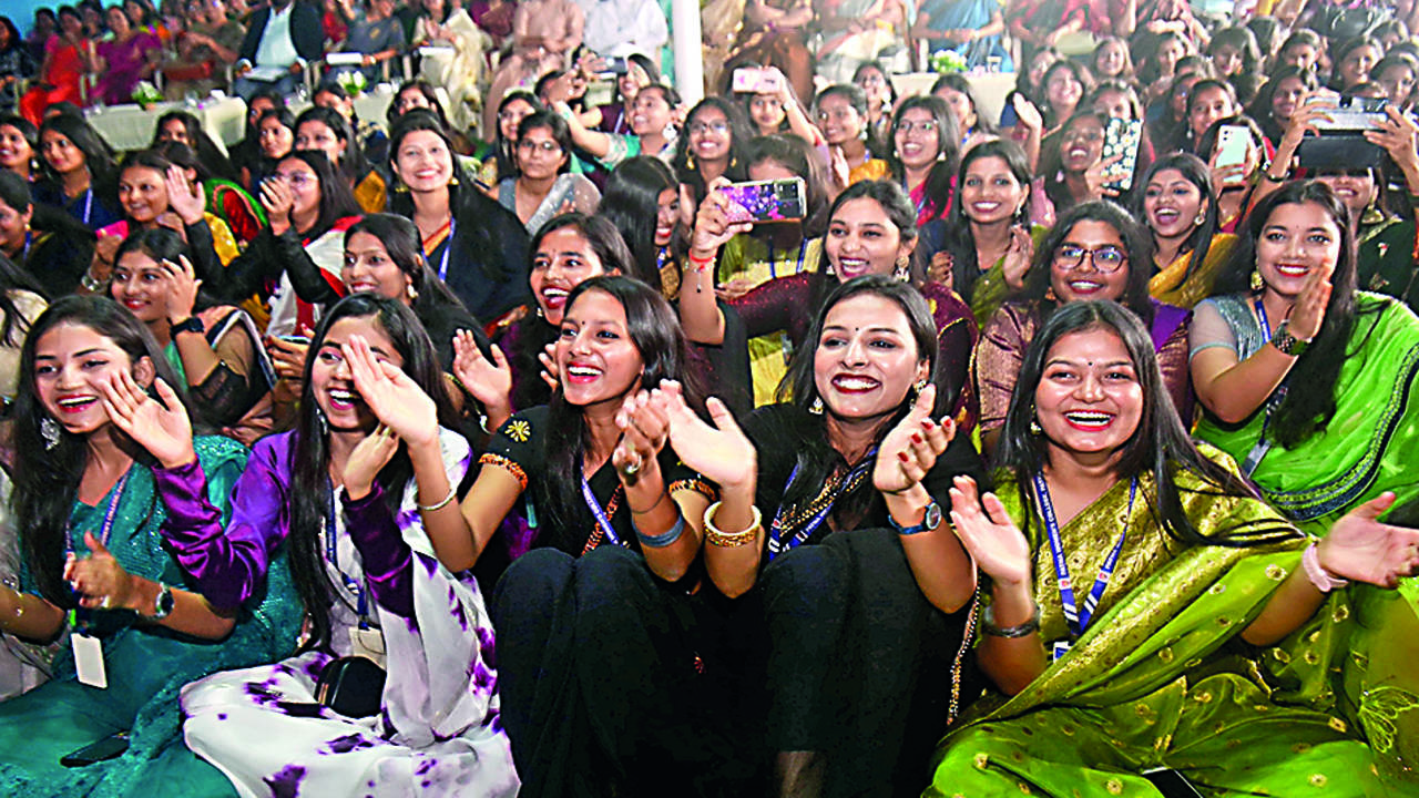 View Patna: Platinum Jubilee Lecture Series held at Patna Women's College