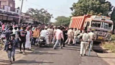 24 hours after Jhabua accident, FIR filed