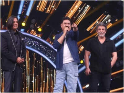 32 years after 'Aashiqui', Kumar Sanu reveals the idea behind film's poster