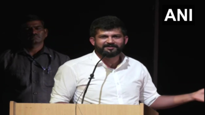 Karnataka BJP MP Pratap Simha threatens to demolish mosque-like bus shelters