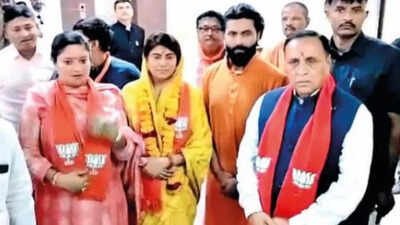 Ravindra Jadeja's wife takes the field in Jamnagar
