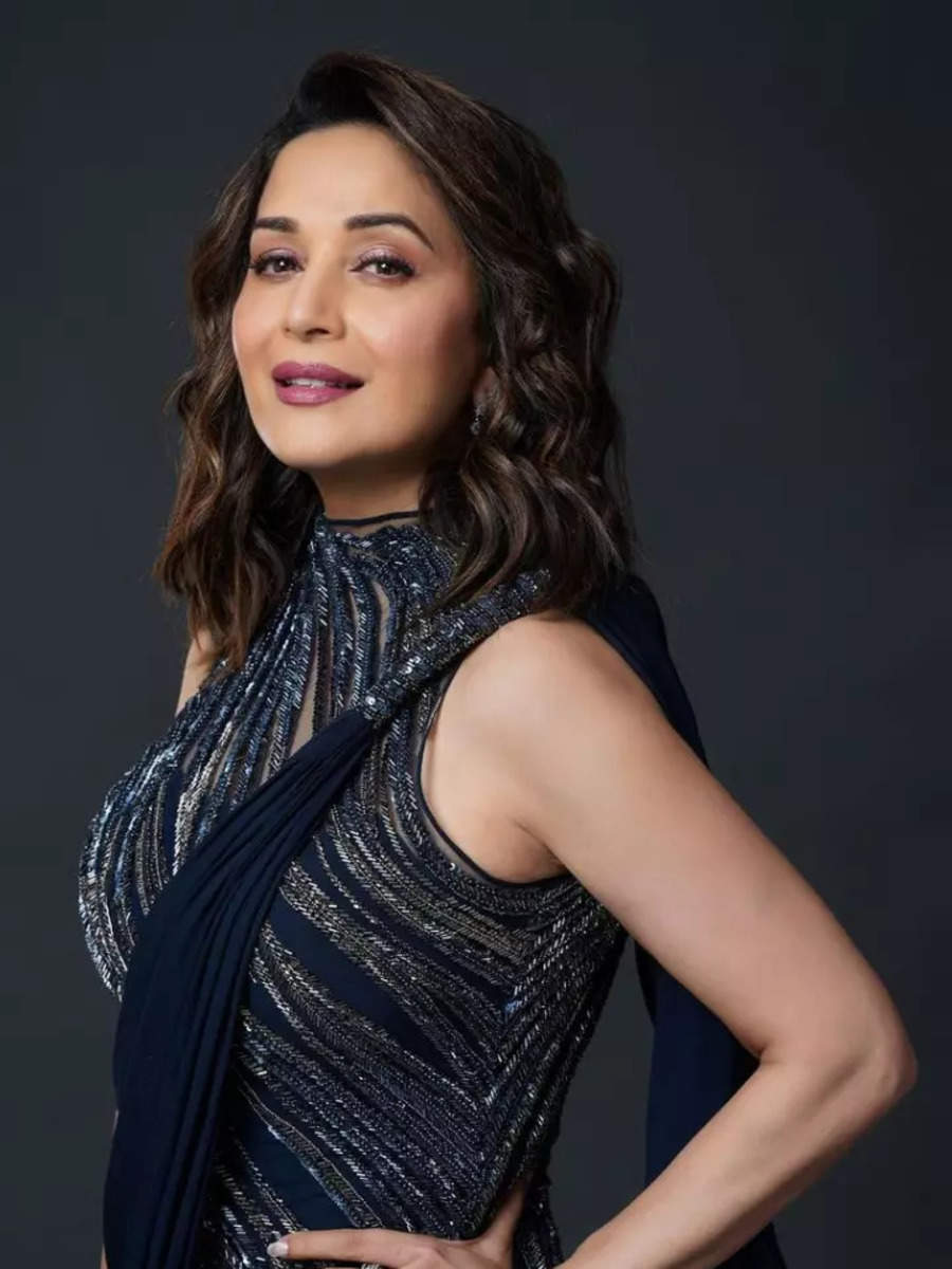 Madhuri Dixit Nene: Hottest sari looks of Madhuri Dixit Nene | Times of  India